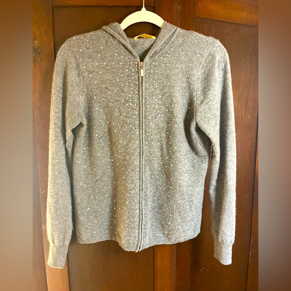 100% cashmere zip front hoodie with crystal detail L